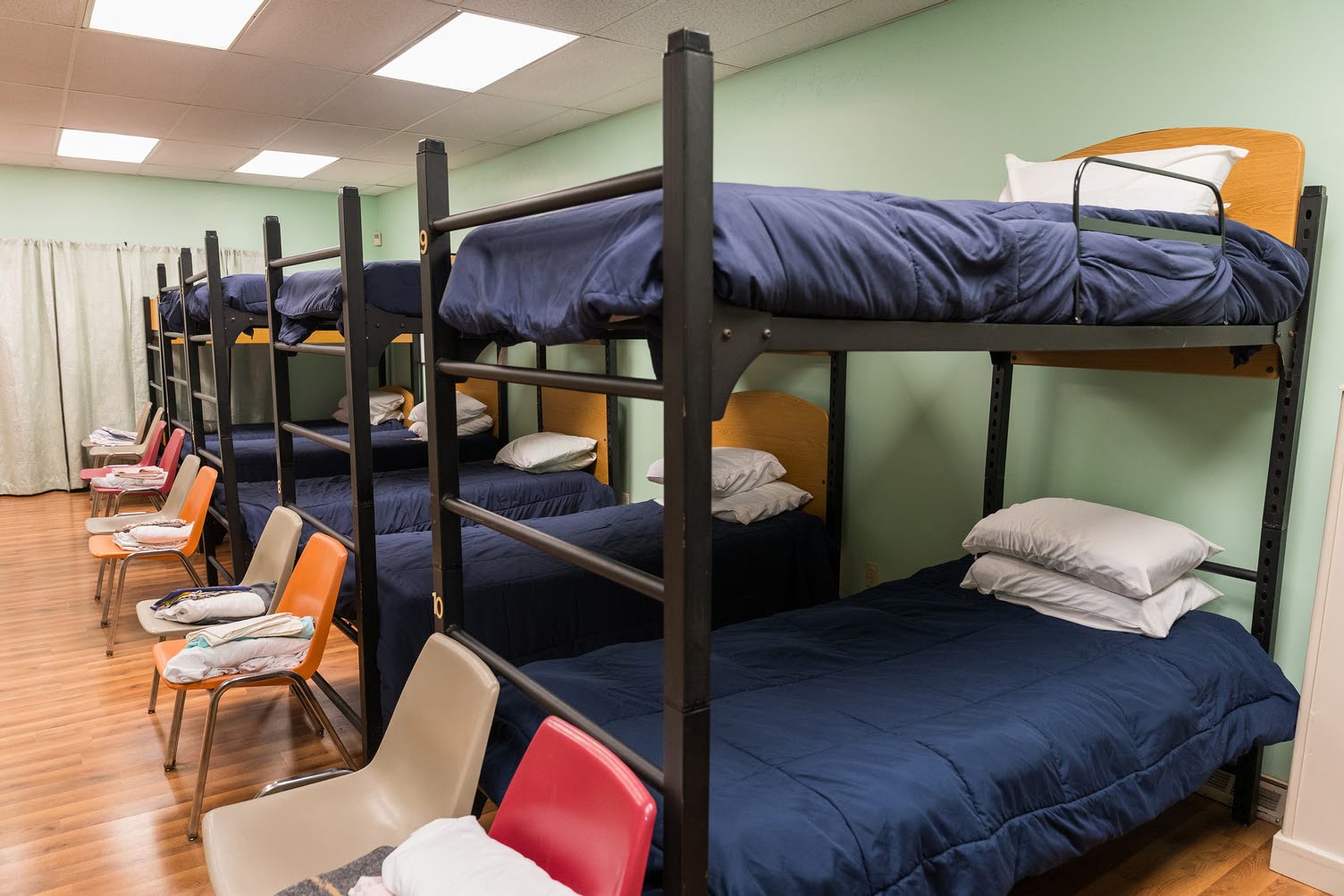 Prepared beds in the emergency shelter